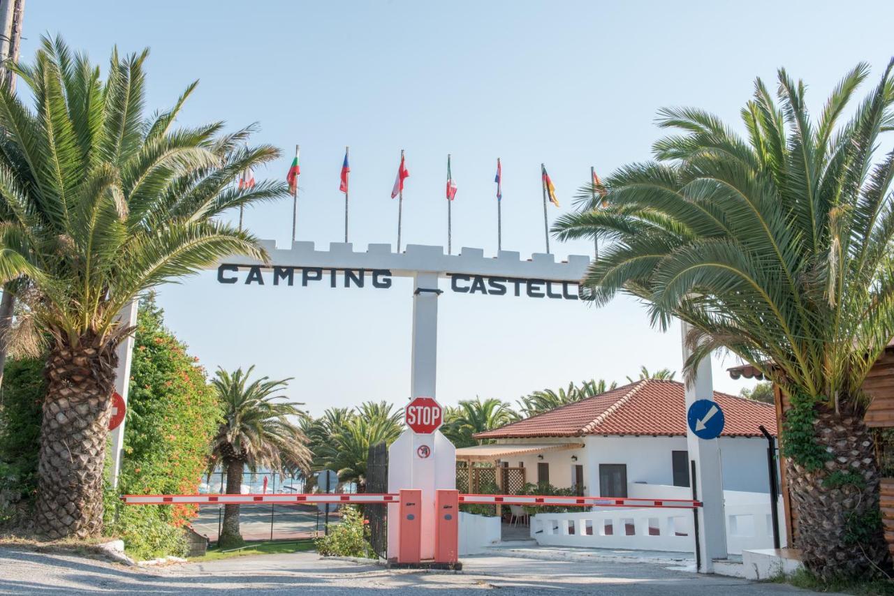 Happy Camp Mobile Homes In Castello Camping & Summer Resort Neos Marmaras Luaran gambar